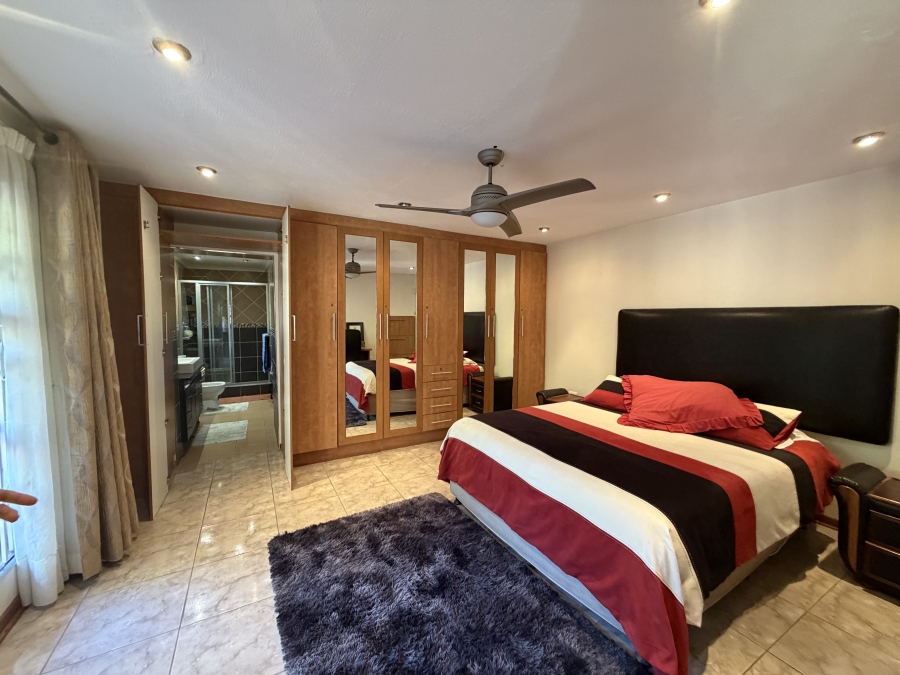 4 Bedroom Property for Sale in Blue Bend Eastern Cape